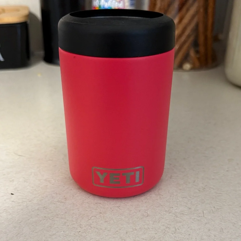 Yeti pink can holder - Picture 2 of 4